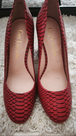 Zapatos de tacón piel Guy Laroche T.36