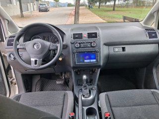 Volkswagen Touran 2012