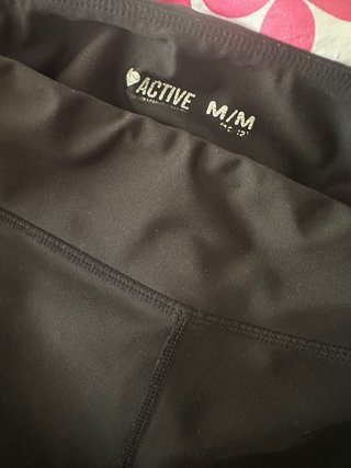 Leggings negros con bolsillos