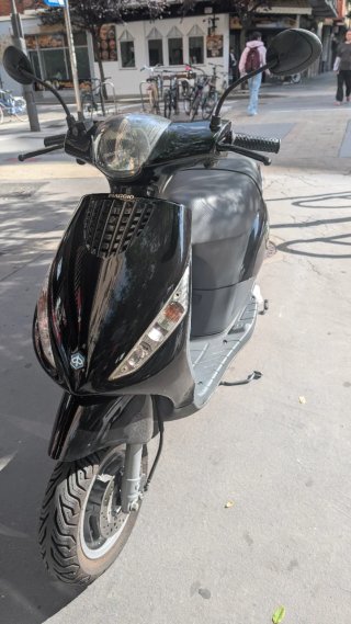 Ciclomotor Piaggio ZIP 2T