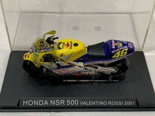 Modello Honda NSR 500 Valentino Rossi 2001