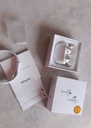 Apple AirPods