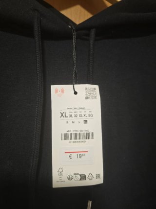 Sudadera MUJER negra capucha
