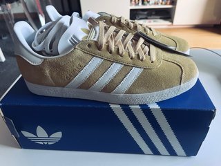 Adidas Gazelle Beige Talla 42 2/3