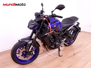 YAMAHA MT 09