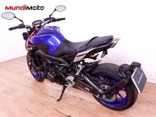 YAMAHA MT 09