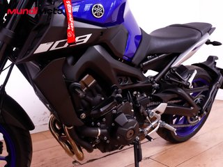 YAMAHA MT 09