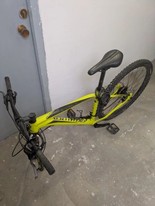 Bicicleta de Montaña Specialized Amarilla