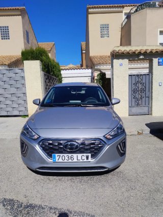 Hyundai IONIQ 1.5 automático híbrido enchufable
