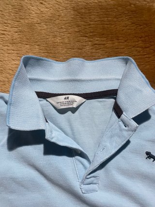 Polo azul claro