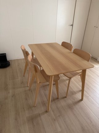 Pack Mesa y 4 Sillas Lisabo IKEA