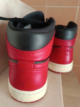 Nike Air Jordan 1 Mid Rojo/Negro