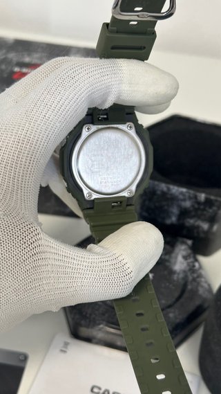 Reloj negro i verde Casio G-Shock GA-2110SU-3AER