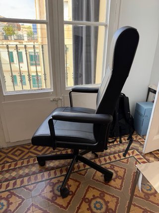 Silla de escritorio negra