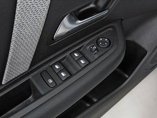 Citroën C4 Hybrid 136 e-DCS6 Plus