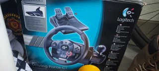 Volante Logitech Driving Force GT