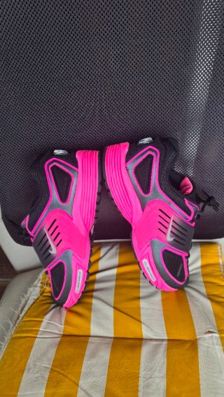 Zapatillas Nike air pegasus waze. SOLO PERSONA MAD