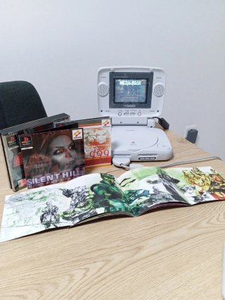 Metal Gear Solid (PS1) + Demo Silent Hill
