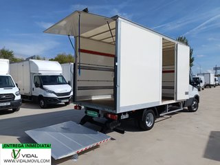 IVECO DAILY  CHASIS  3.0 paquetera  trampilla 160