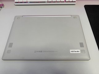 Samsung Galaxy Book2 Go Plata
