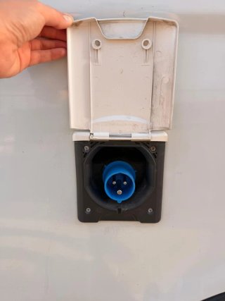 Camper homologada Nissan Interstar