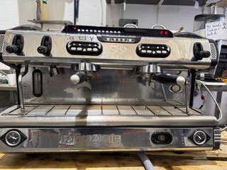 Cafetera Profesional La Spaziale S9