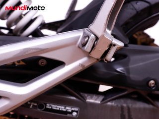 BMW G 310 R