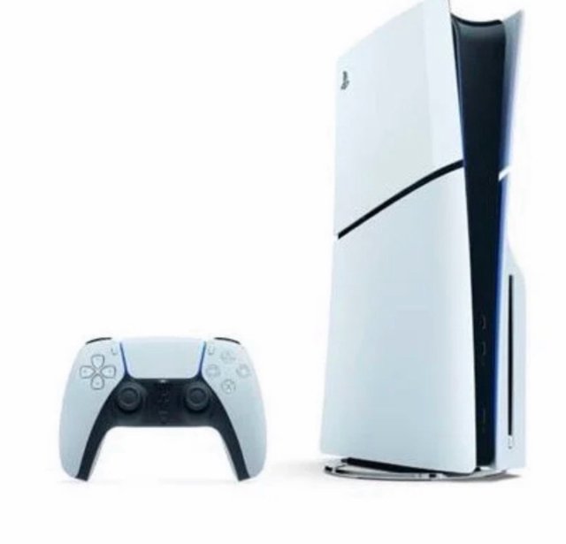 Consola PS5 Slim (PlayStation 5) 1TB SIN ESTRENAR