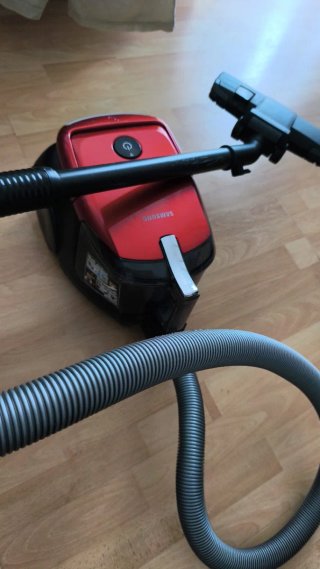 Aspirador Samsung 2000W Rojo