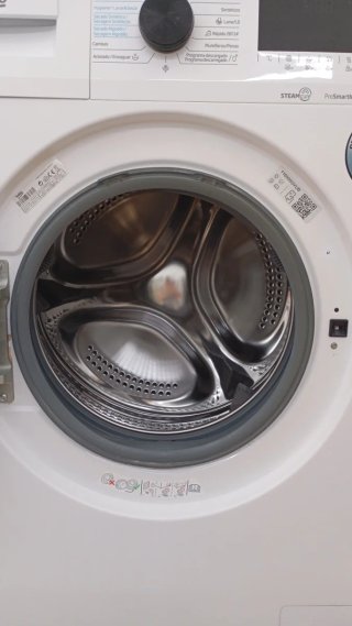 Lavadora Secadora Beko 7/4 kg