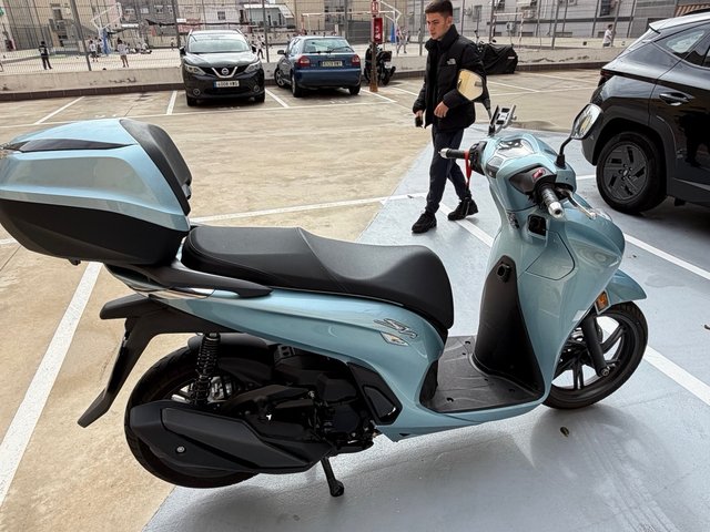 Honda SH 350i 2026 Top Box Azul