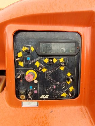 Plataforma Elevadora JLG 450 AJ Diesel