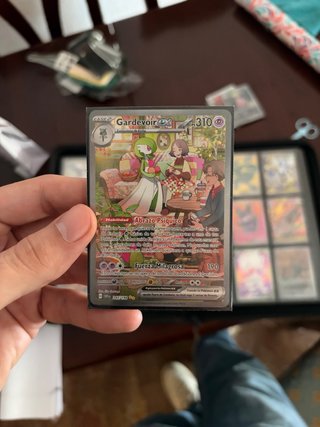 Carta Pokémon Gardevoir ex SVIES 245