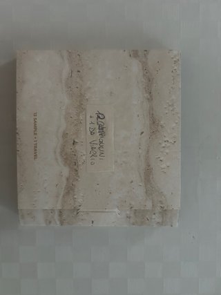 12 campioncini profumi + 1 travel size