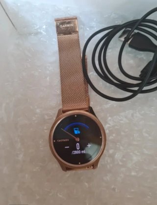 Reloj Garmin vívomove Luxe