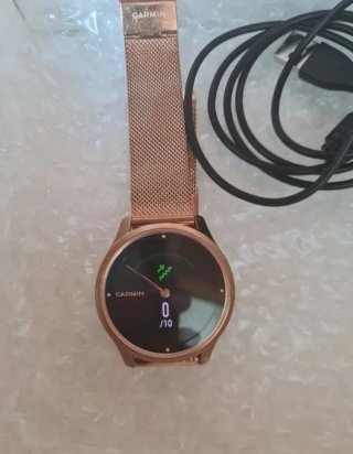 Reloj Garmin vívomove Luxe