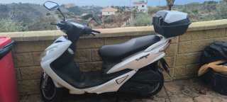 Scooter SYM VS 125 Blanca