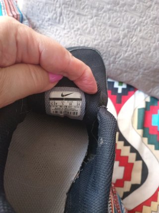 Zapatillas Nike Negras y Blancas