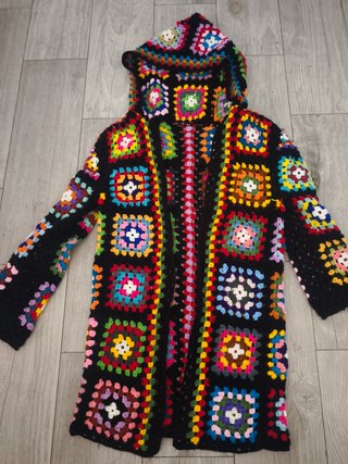 Jersey tejido a mano multicolor