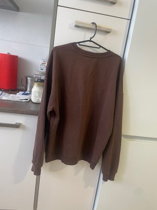 Sudadera marrón Focus on the good