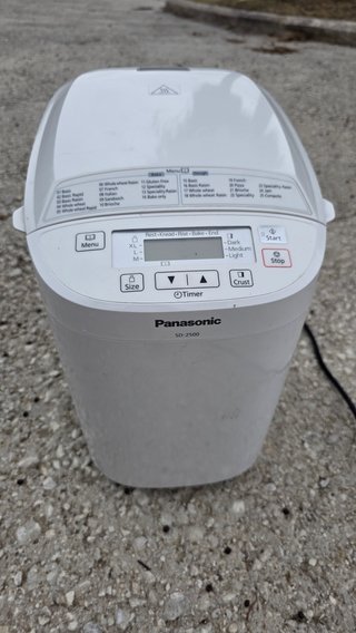 Panificadora Panasonic SD-2500, 25 programas