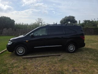 SsangYong Rodius 2010