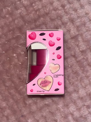 Labial y colorete 2 en 1