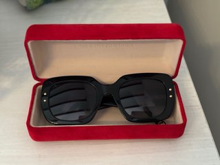 Gafas de sol Carolina Herrera + estuche original