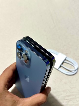 iPhone 13 Pro Max Azul y Grafito