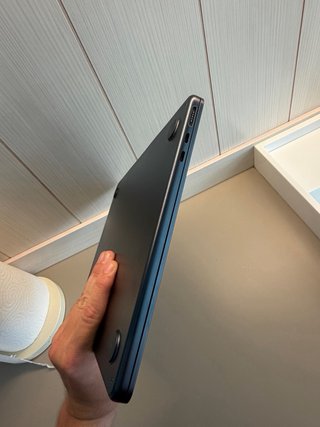 MacBook Air M2 Medianoche