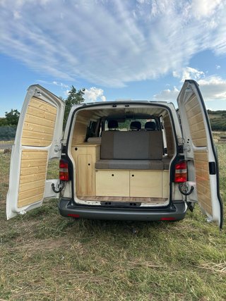 Volkswagen Camper Transporter T5