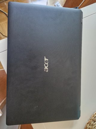 Portátil Acer Aspire 5742 i3 6GB RAM 500GB