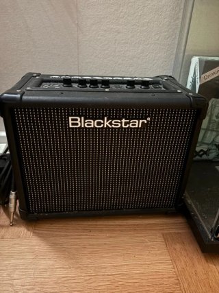 Amplificador Blackstar V2 con efectos