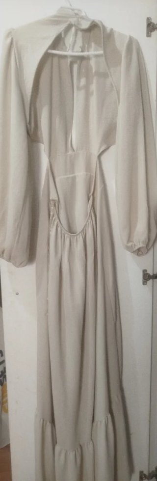 Traje elegante beige